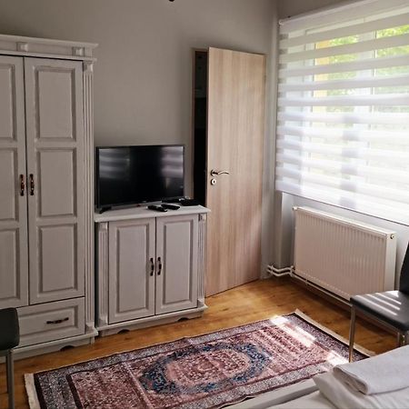 Huerrem Apartman Eger Exterior foto